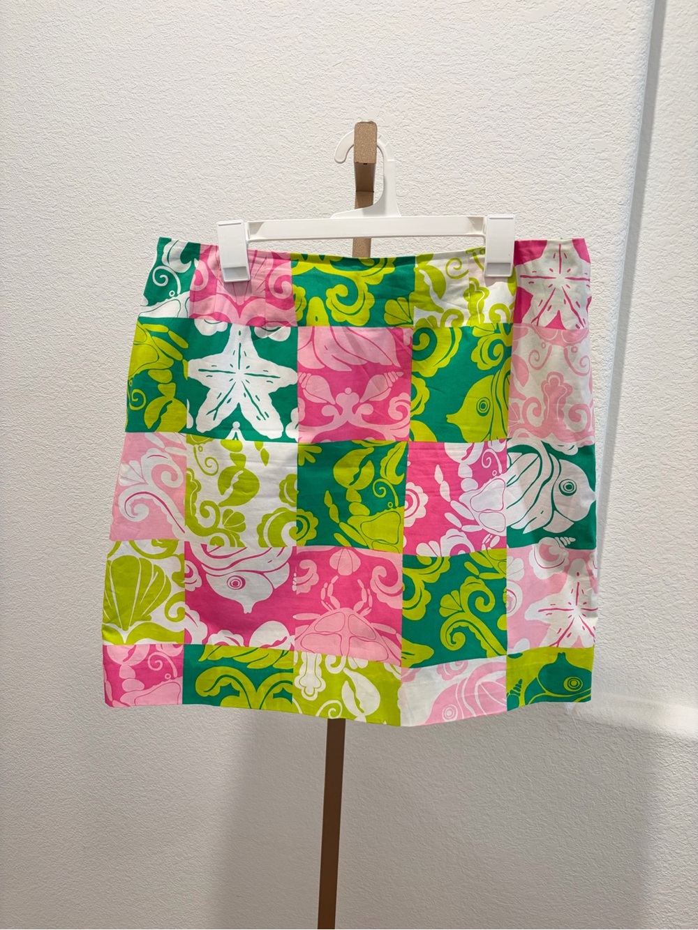 Lilly Pulitzer Patchwork Print Floral Mini Skirt in Pink, Green & White size 14